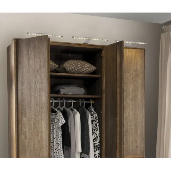 armoire 3 portes bois avec niches de rangement collection VOLA