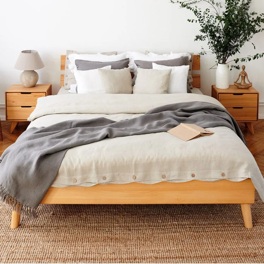 Lit scandinave bois massif collection Sven
