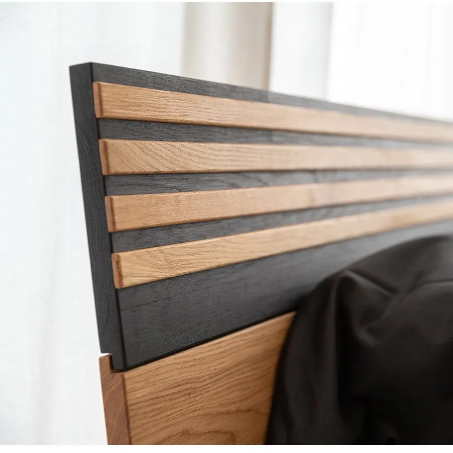 Lit en bois coloris naturel et noir  collection Rivaro