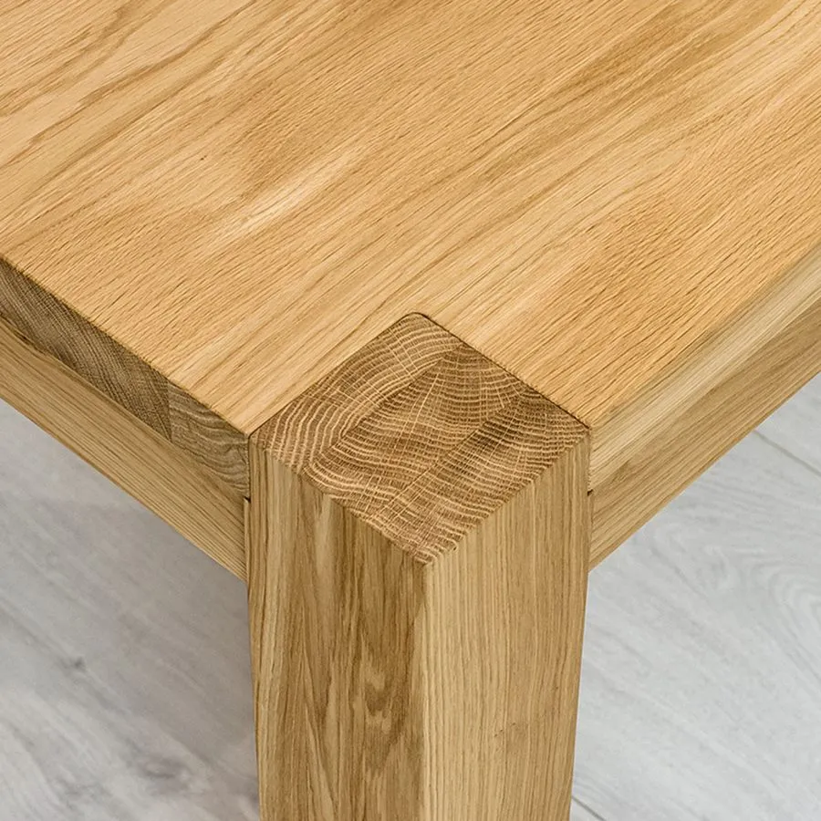 Table  pour salle à manger bois massif collection DOMI