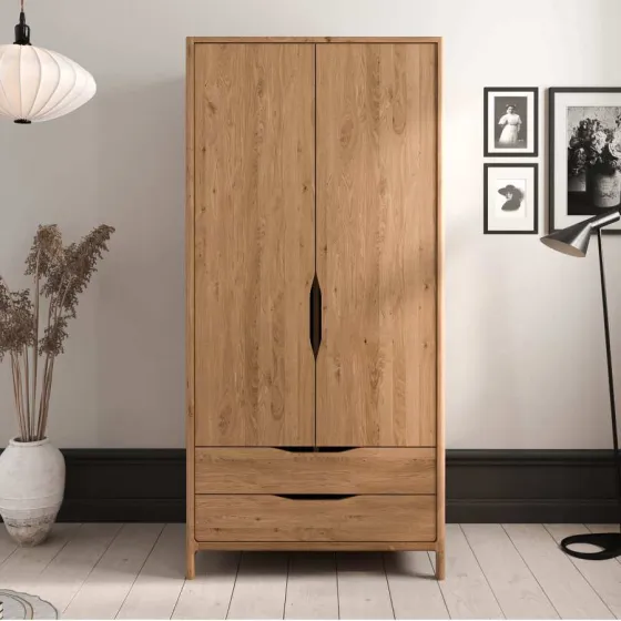Armoire en chêne massif 2 portes  collection TWIST