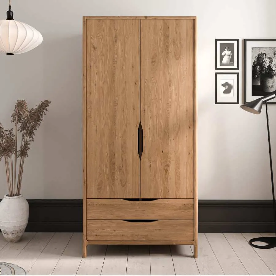 Armoire en chêne massif 2 portes  collection TWIST