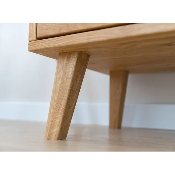 Armoire chêne massif ave pieds en bois collection OSLO