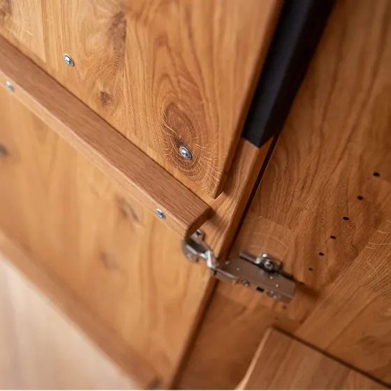Armoire en chêne massif 3 portes en bois massif collection Rivaro