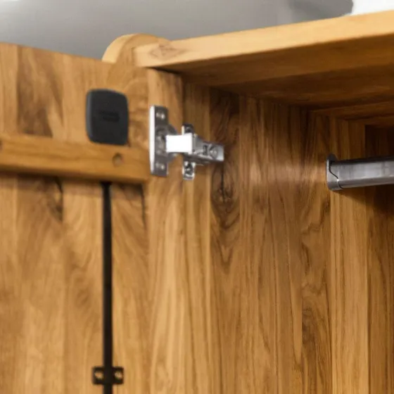 Armoire en chêne massif avec penderie collection Vintage