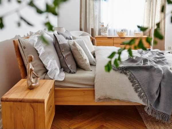 ? Un lit en chêne ou un lit en hêtre