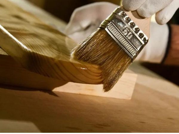 Bien entretenir et nettoyer un meuble en bois